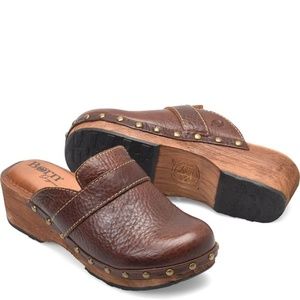 Born Topaz Clogs in Cinnamon Stick (Brown) with Wooden Heel | Size 11